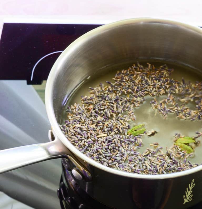 Lavender-Cardamom Lemonade: A Refreshing Spin on a Classic