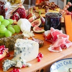 Sense & Edibility's DIY Meat and Cheese Board