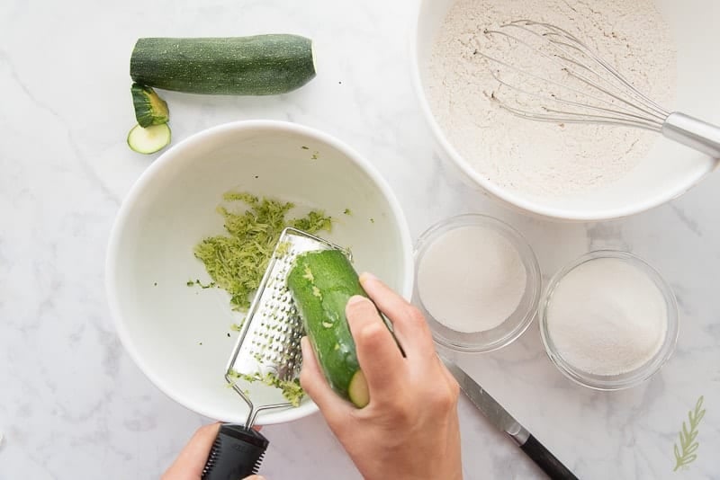 Finely grate zucchini for the bread