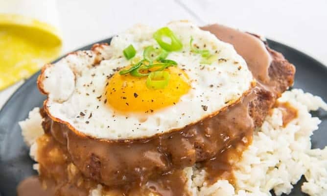 A portrait image of a plate of Loco Moco.
