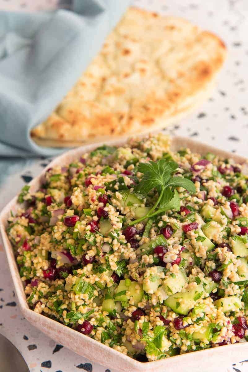 Tabbouleh (Levantine Vegan Parsley and Bulgur Salad)