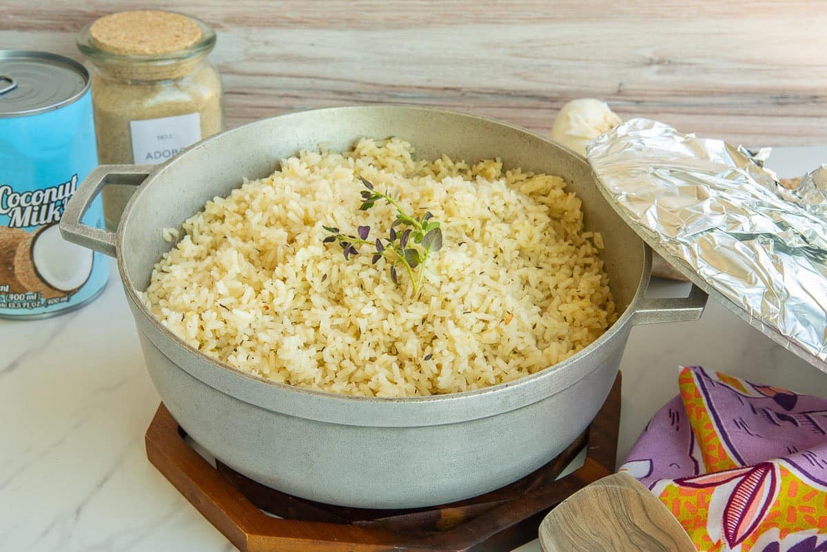 Coconut Rice (Arroz con Coco) - Sense & Edibility